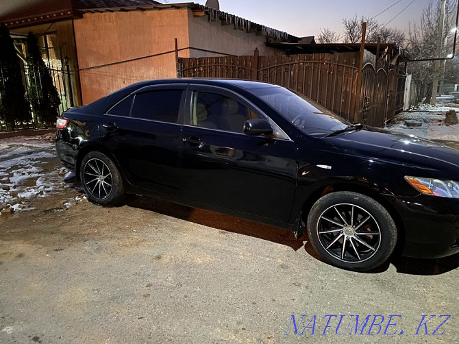 Toyota Camry    года Алматы - изображение 3