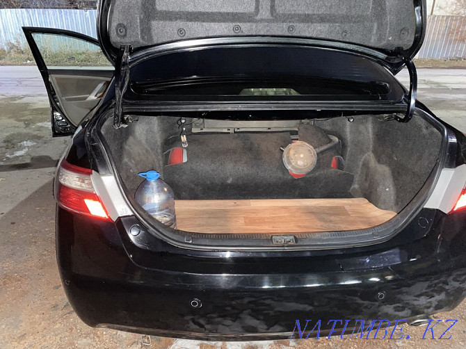 Toyota Camry    года Алматы - изображение 8