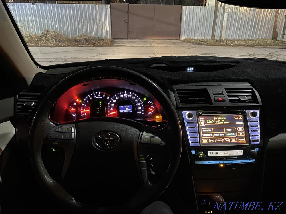 Toyota Camry    year Almaty - photo 4