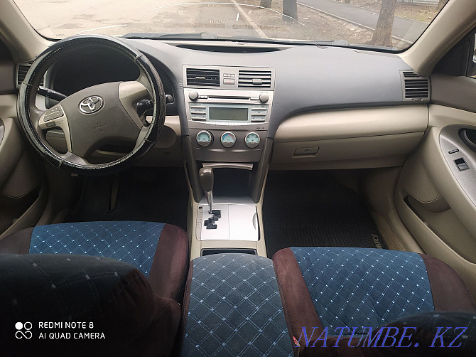 Toyota Camry    года Алматы - изображение 8