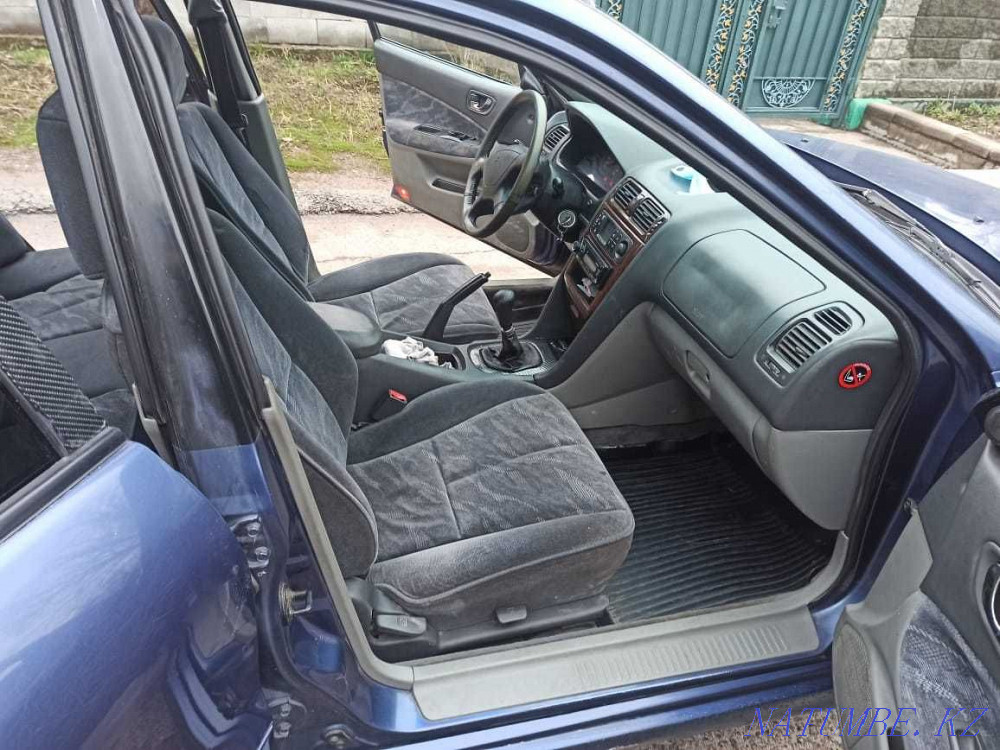 Mitsubishi Galant    года Алматы - изображение 8