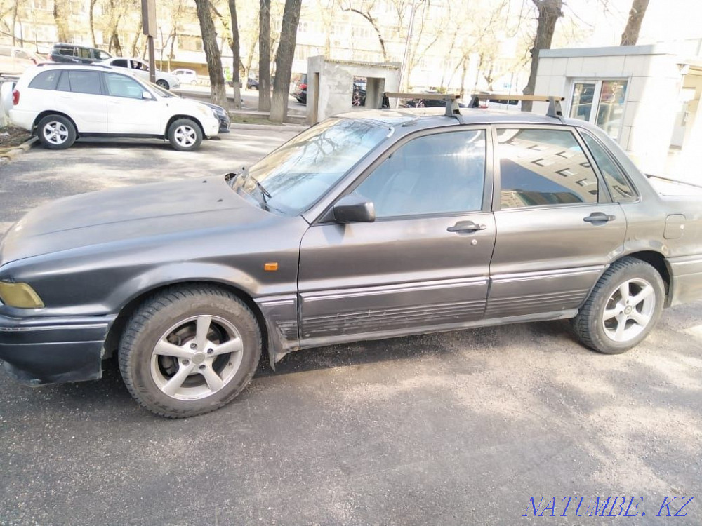 Mitsubishi Galant    year Almaty - photo 1