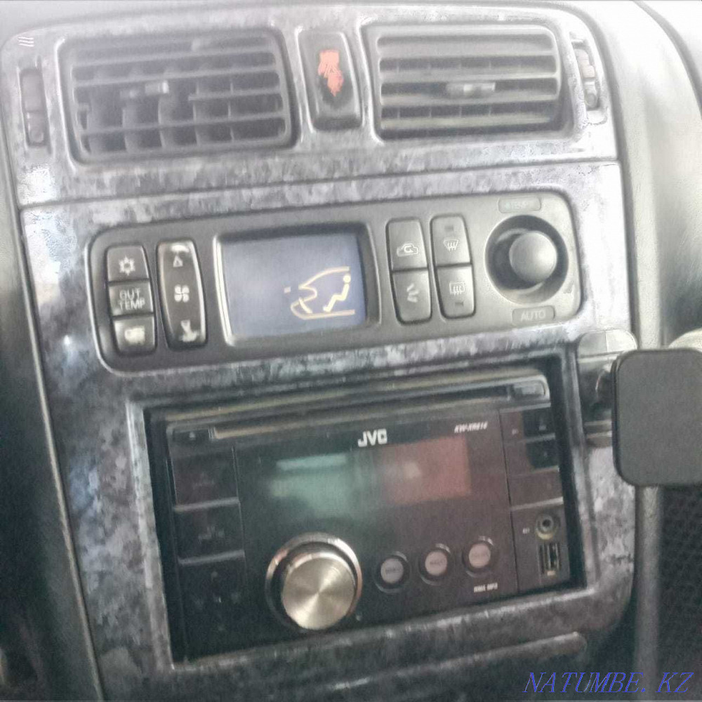 Mitsubishi Galant    года Алматы - изображение 3