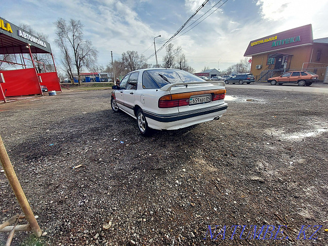 Mitsubishi Galant    года Алматы - photo 2