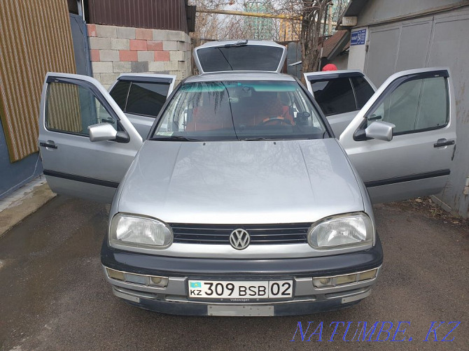 Продам машину Volkswagen гольф 3 Алматы - изображение 2