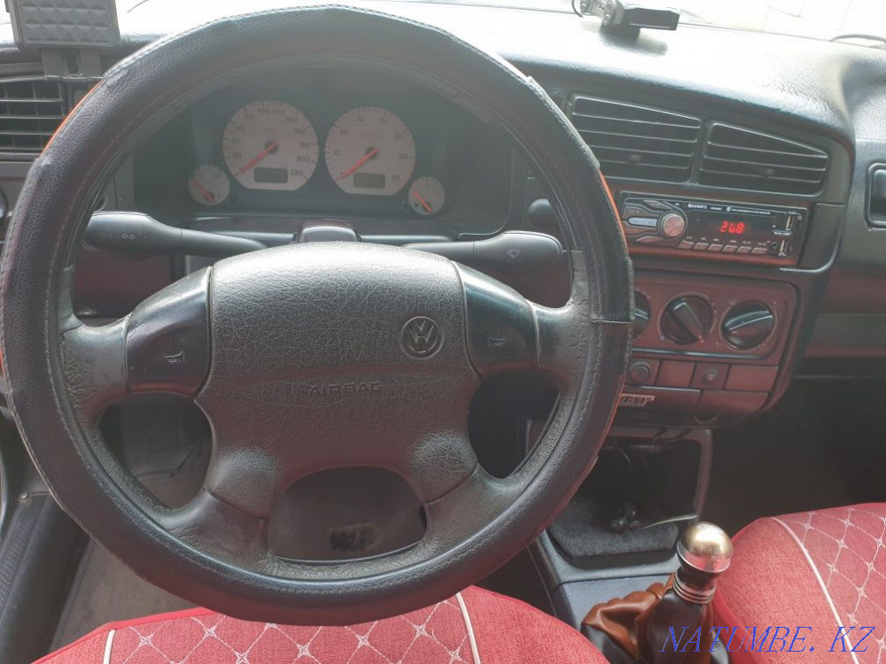 I will sell the car Volkswagen golf 3 Almaty - photo 9