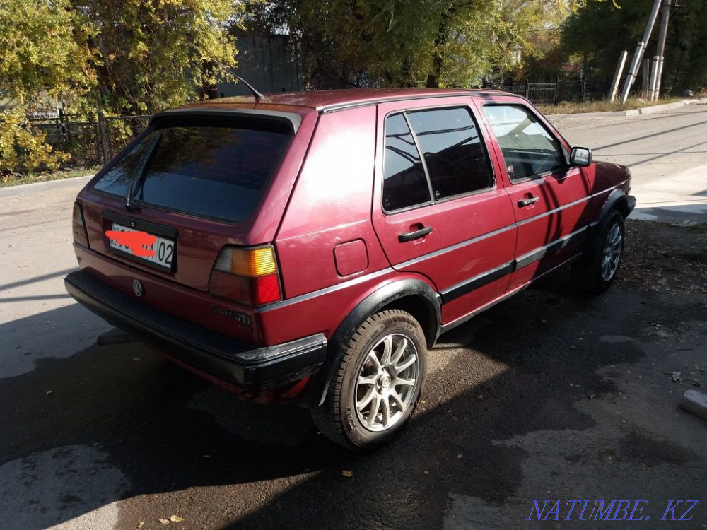 Selling. Golf 2 . Almaty - photo 1