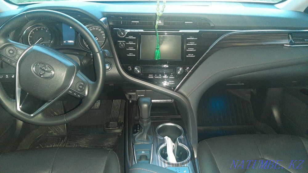 Toyota Camry    года Шымкент - изображение 2