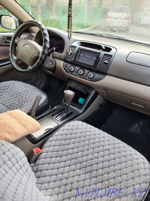 Toyota Camry    года Шымкент - изображение 5
