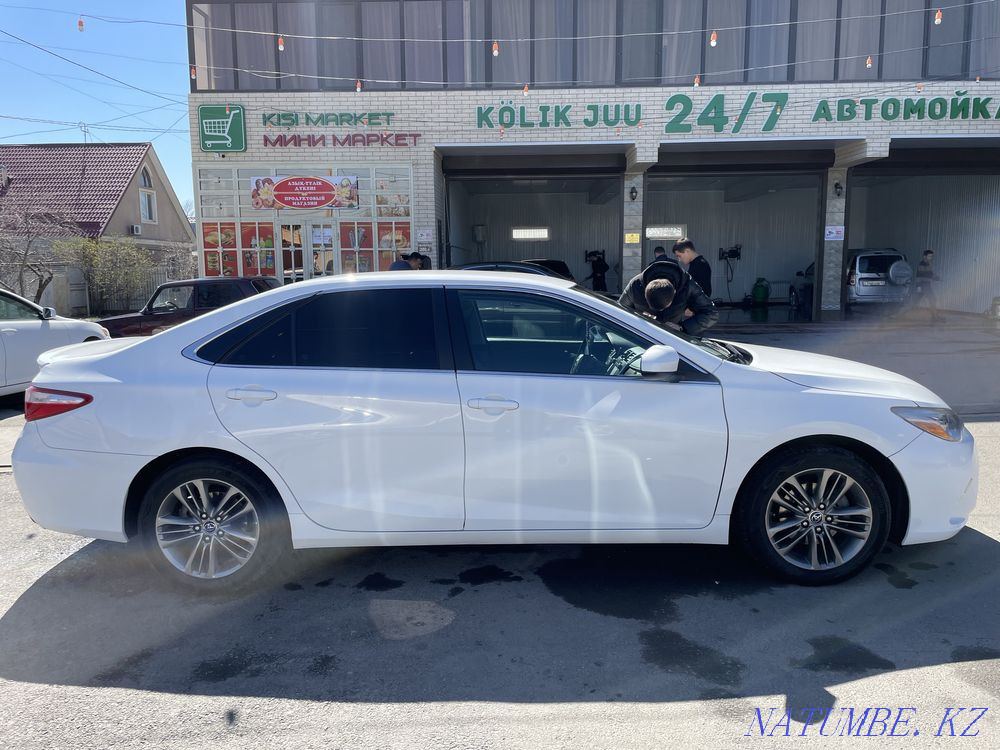 Toyota Camry    года Шымкент - изображение 4