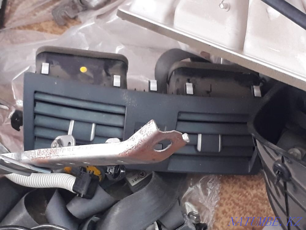 Toyota Camry    года Шымкент - изображение 6