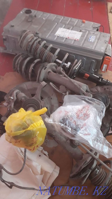 Toyota Camry    года Шымкент - изображение 8