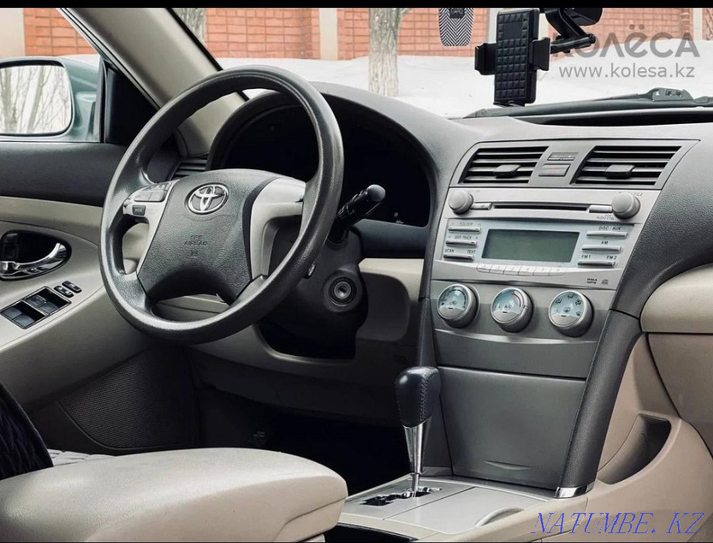 Toyota Camry    года Астана - изображение 8