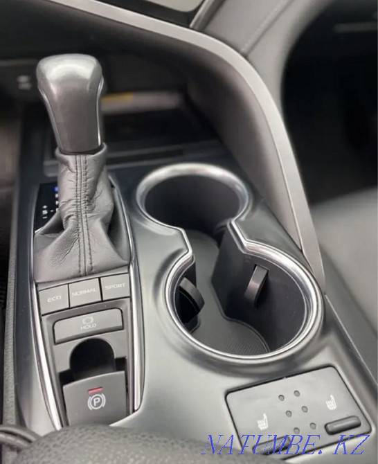 Toyota Camry    года Астана - изображение 10