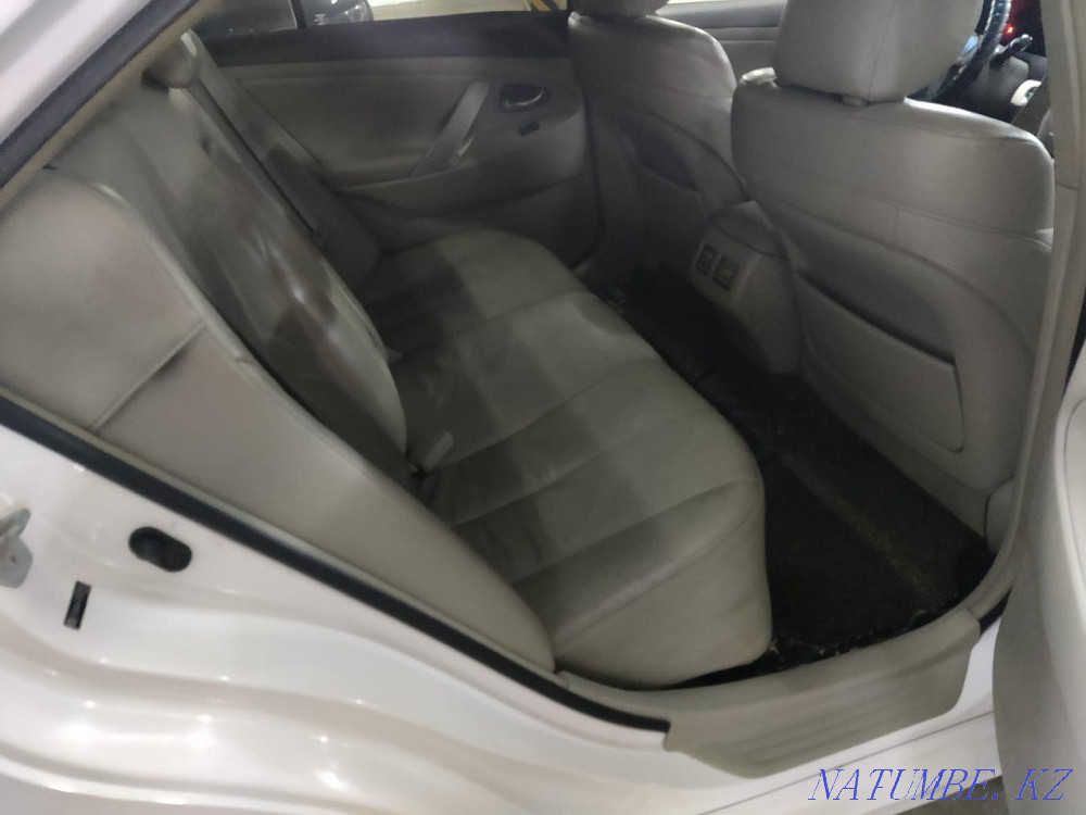 Toyota Camry    года Астана - изображение 4