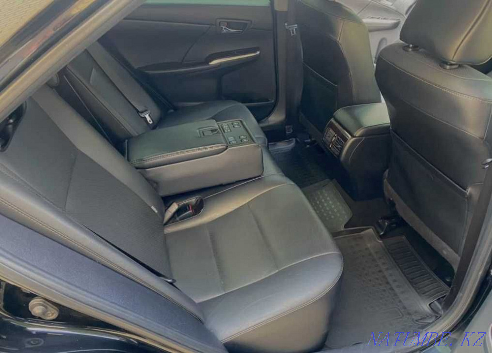 Toyota Camry    года Астана - изображение 9