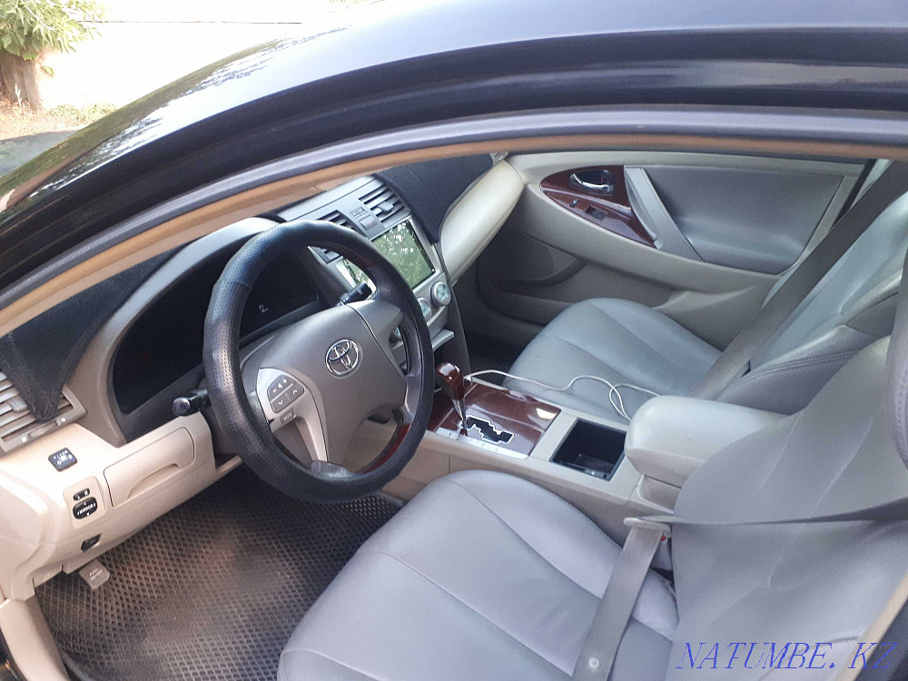 Toyota Camry    year Astana - photo 1