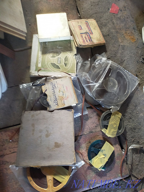 Мен КСРО альбомдарының папкаларын сатамын  отбасы  - изображение 7