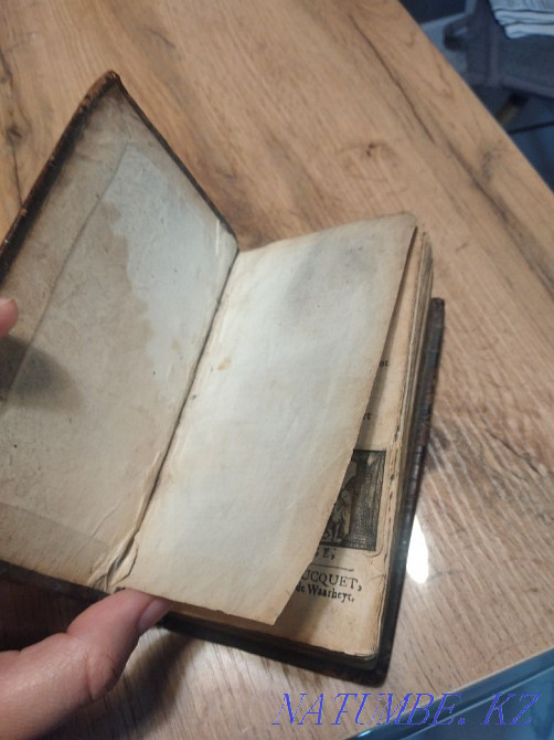 Книга 1714 года молитвенник графиня Мортон Алматы - изображение 7
