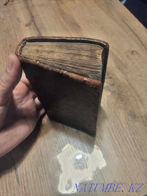 Книга 1714 года молитвенник графиня Мортон Алматы - изображение 4