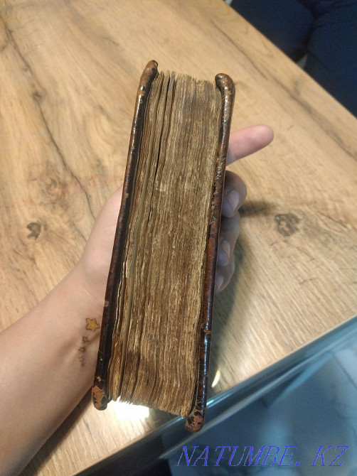 Книга 1714 года молитвенник графиня Мортон Алматы - изображение 1