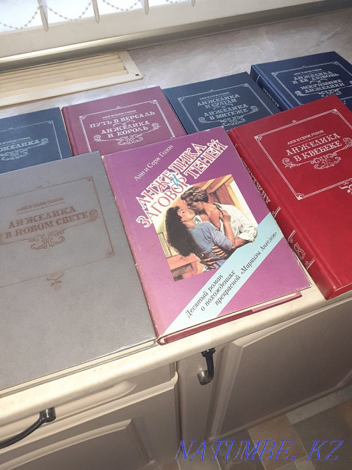 Books in excellent condition 12 volumes Angelica.  - photo 2