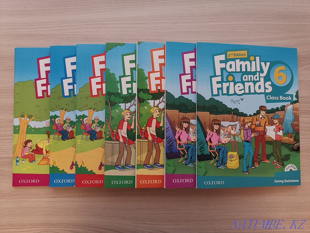 Файлы фэмили. Family and friends все уровни. Family and friends: Starter. Family and friends New Headway. Family and friends 3 Projects.