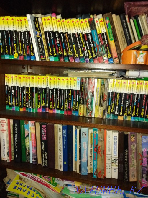 I will sell books Dontsova  - photo 1