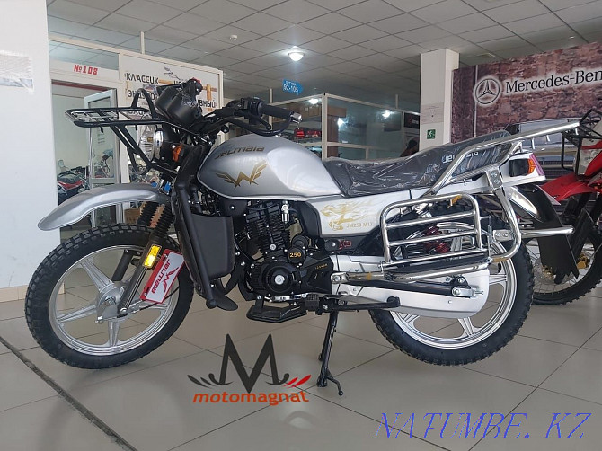 moto motorcycle yellow 250 cc Aqtobe - photo 1