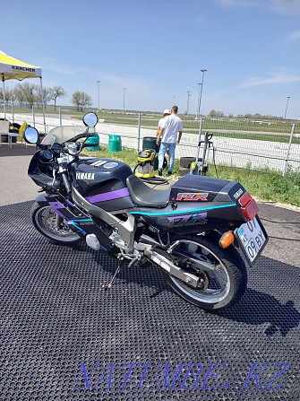 Yamaha FZR600 sportbike Almaty - photo 3