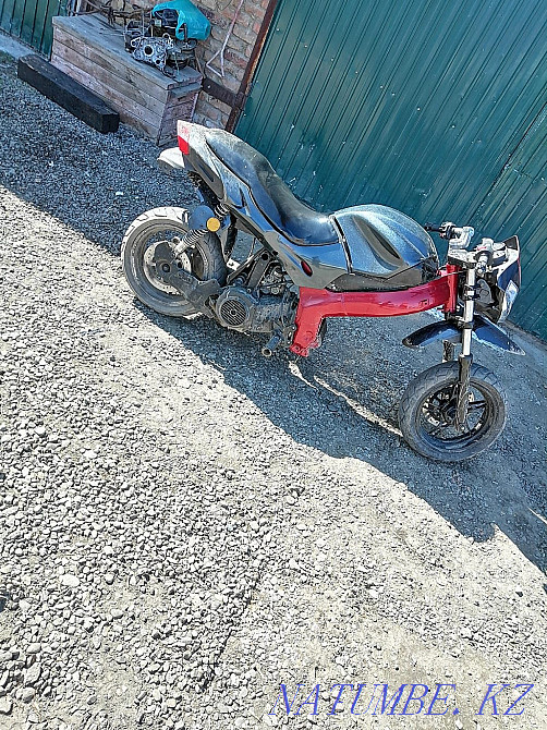 Мотоцикл сырлау және күрделі жөндеуден кейін сатылады  Өскемен - изображение 4