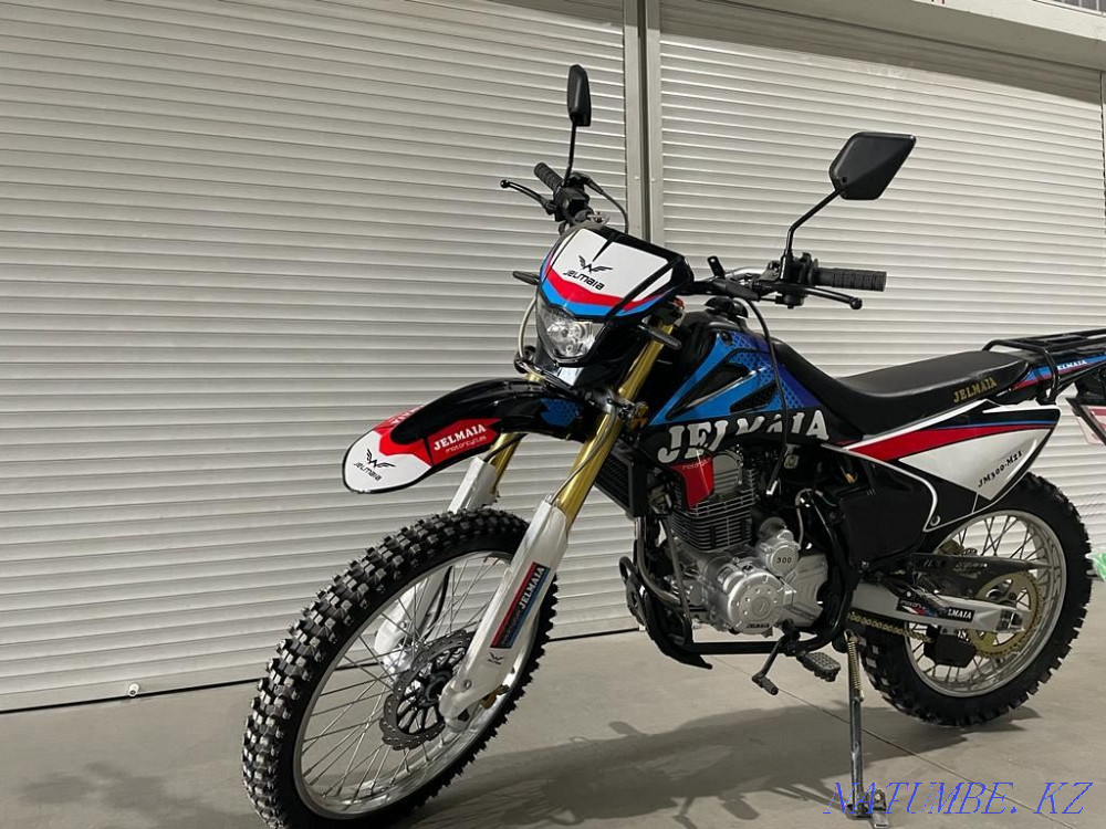 Enduro motorcycle 250-300cc Taraz - photo 2