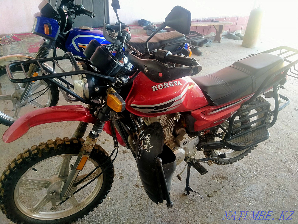 Продам мотоцикл Hongya 200кубов  - изображение 1