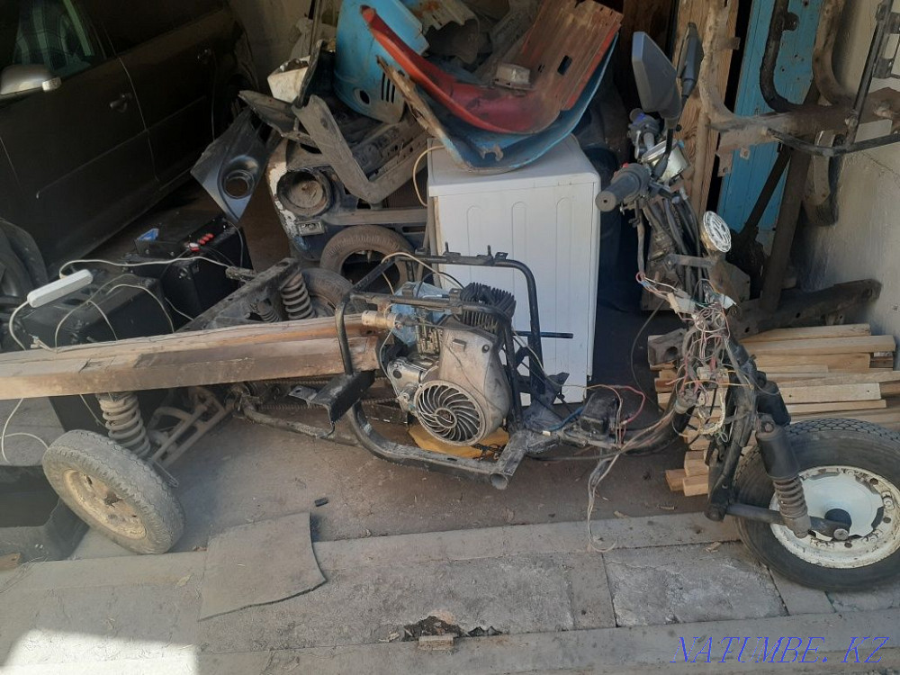 Motor scooter Ant M2  - photo 1