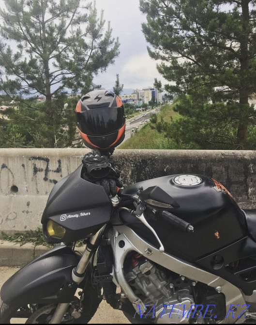 Honda cbr 600 f2  - photo 1