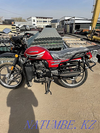 Moto, motorcycle, motorcycle 200cc  - photo 1