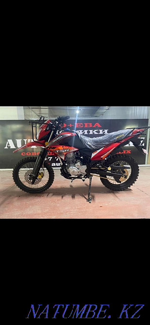 Motorcycle Motorcycle  - photo 8