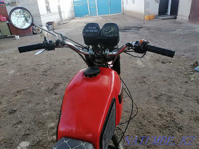 Motorcycle IZH planet 5  - photo 3