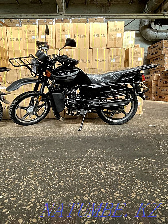 Motorcycle, mopeds and moto. Arlan, Suzuki 150-200 cc Kyzylorda - photo 3