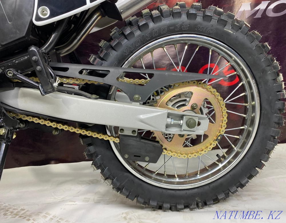 Motorcycle Motorcycle  - photo 4