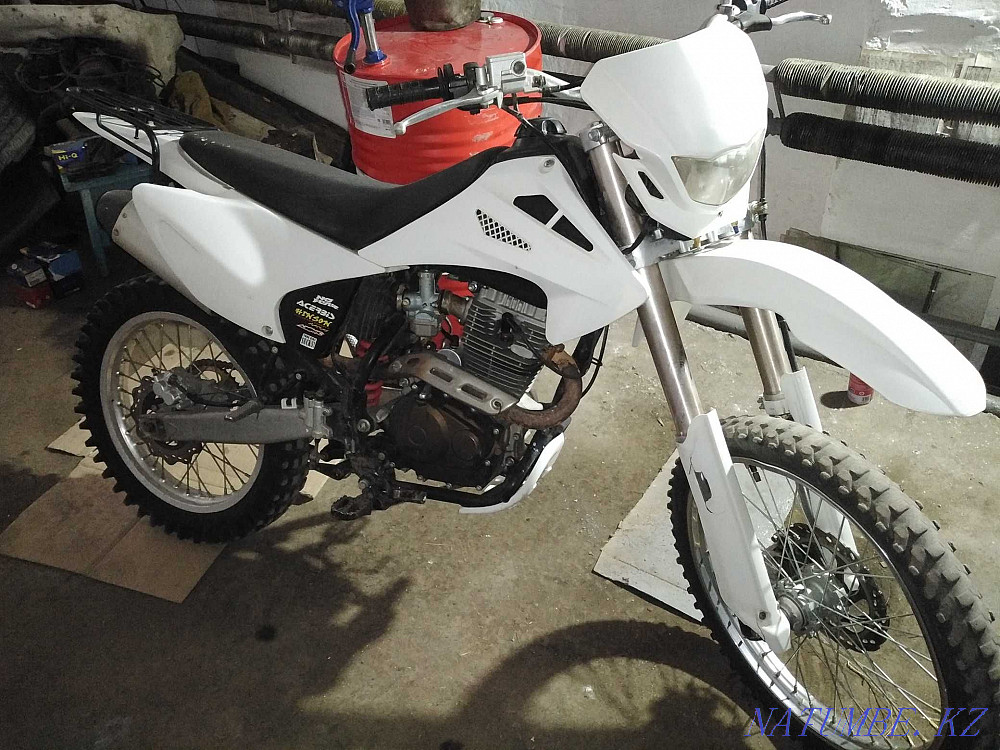 Motorcycle 06 250 cc  - photo 1