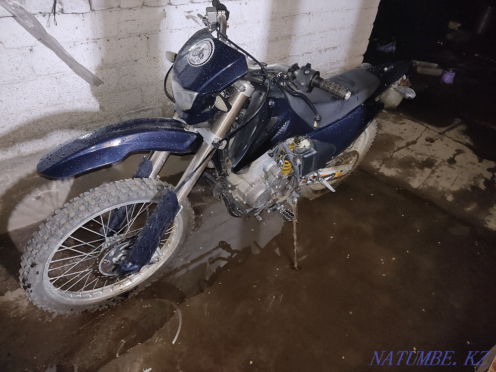 ENDURO 06 250 cubes  - photo 4