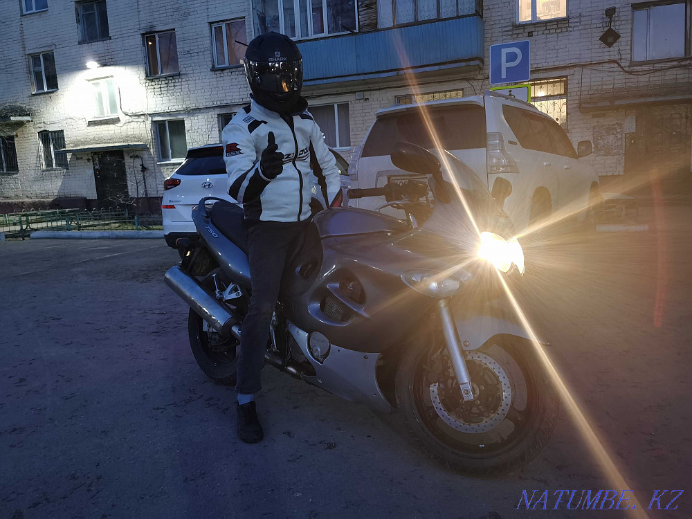 Motorcycle Suzuki GSX750F Katana Astana - photo 2