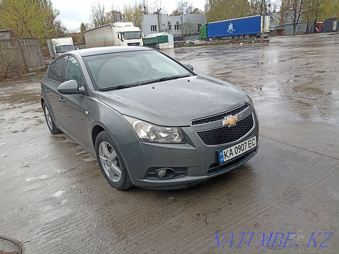 Chevrolet Cruze 2011 ж  - изображение 2