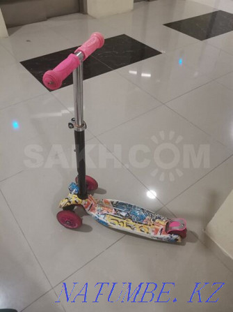 Scooter for girls 3 years  - photo 1