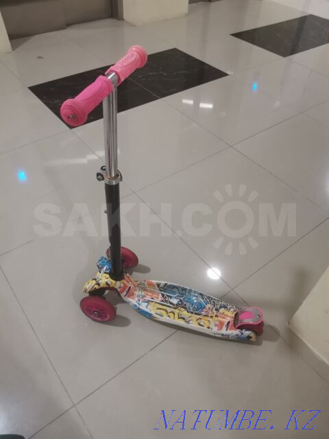 3 жастағы қыздарға арналған скутер  - изображение 1