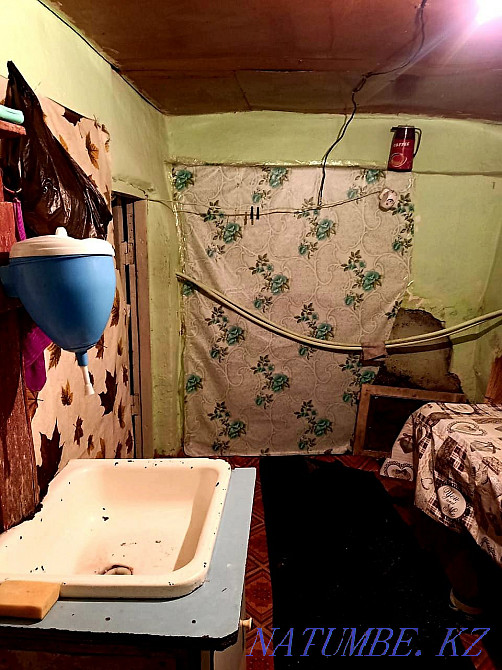 3 rooms for rent Kondratovicha 5 Almaty - photo 1