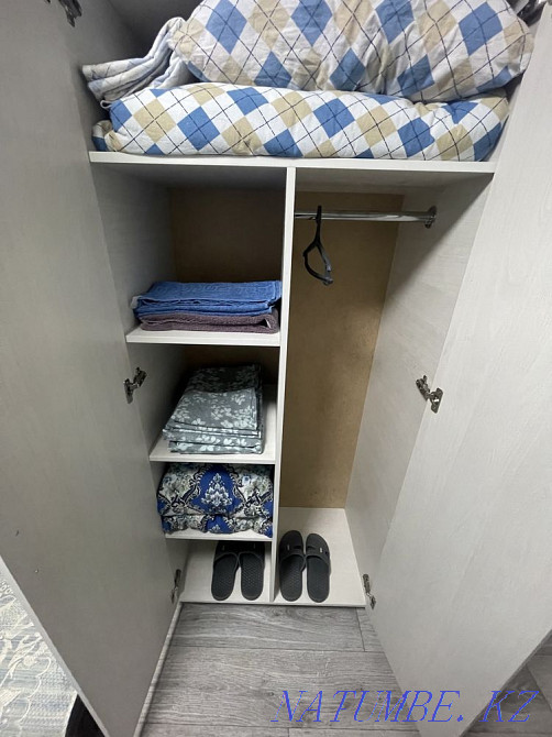 Рахмет сауда орталығы ауданынан бөлме жалдаймын, барлық қажетті жиһаздар мен тұрмыстық техникалар бар  Астана - изображение 5