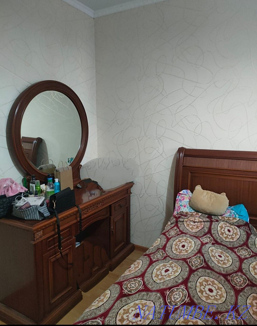 We are looking for 1 girl to share  - photo 1