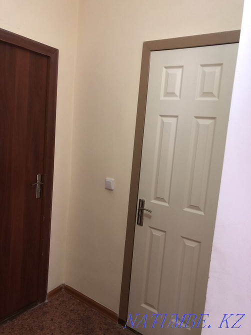 Бөлме жалға беріледі 40 мың теңге 19 шағын аудан!  Ақтау  - изображение 4